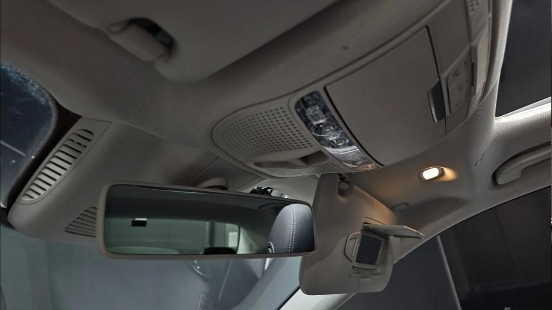 Mercedes-Benz E-Class W213 E200 Avantgarde