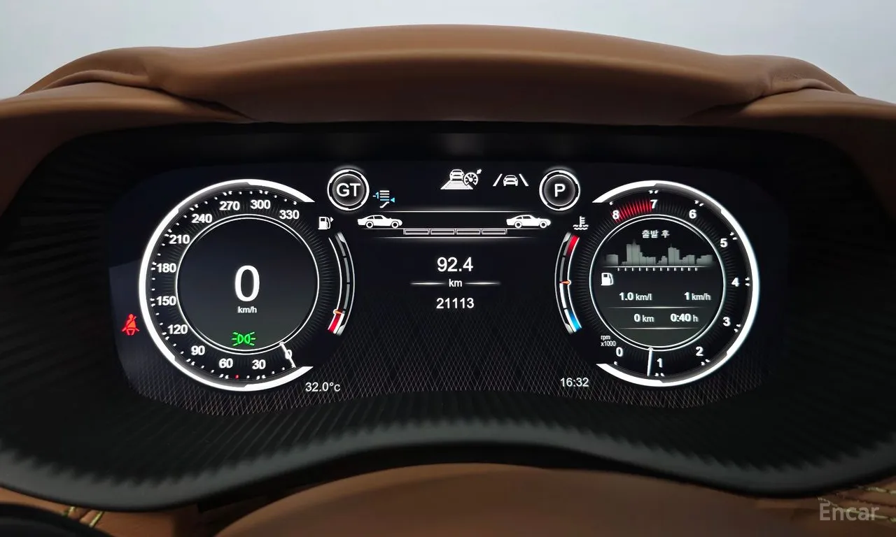 Aston Martin DBX 4.0 V8 707
