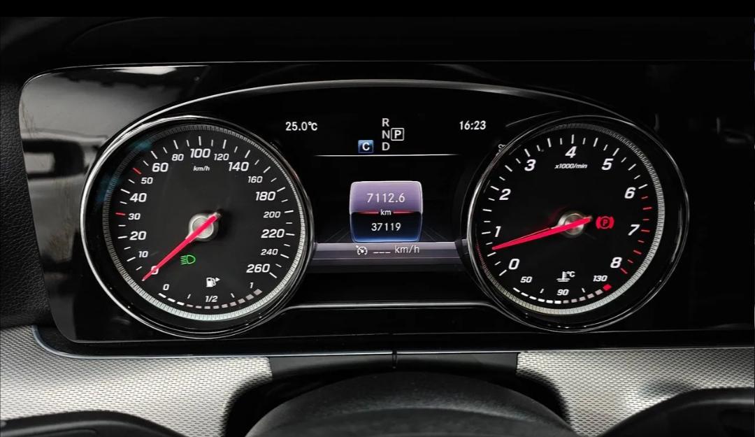 Mercedes-Benz E-Class W213 E200 Avantgarde