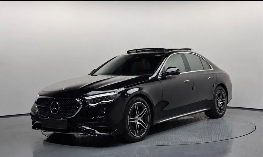 Mercedes-Benz E-Class W214 E300 4MATIC AMG Line