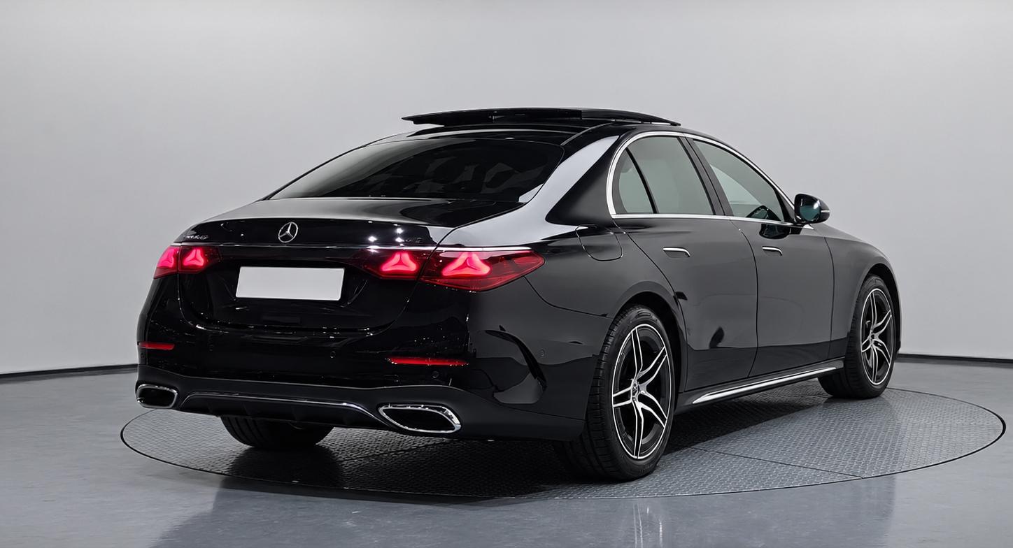 Mercedes-Benz E-Class W214 E300 4MATIC AMG Line