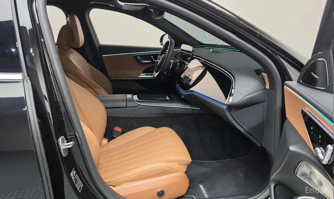 Mercedes-Benz E-Class W214 E300 4MATIC AMG Line