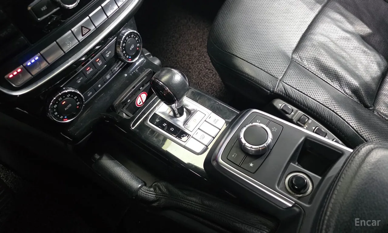 Mercedes-Benz G-Class W463 G350 BlueTEC